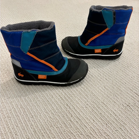 SEE KAI RUN Baker Waterproof Boot - Picture 2 of 5